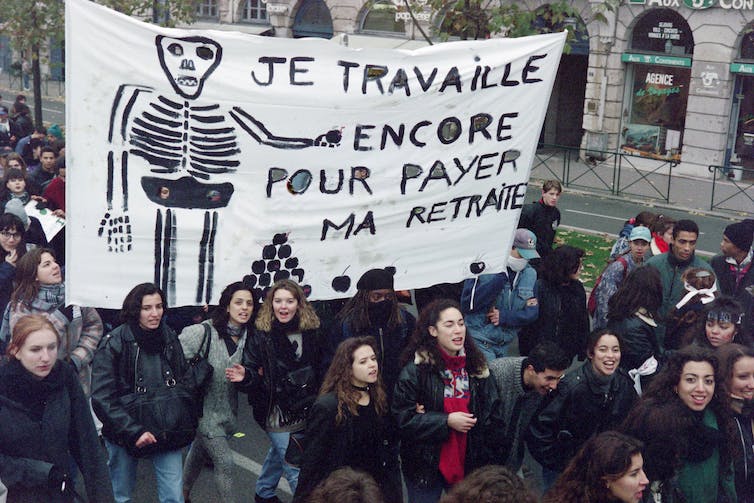 Cortège étudiant durant les grandes manifestations de décembre 1995 contre le plan Juppé, ici à Marseille