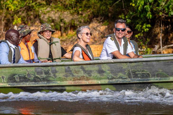 Après les tumultes de 2023, Borne démarre 2024 dans la jungle guyanaise<br/> 