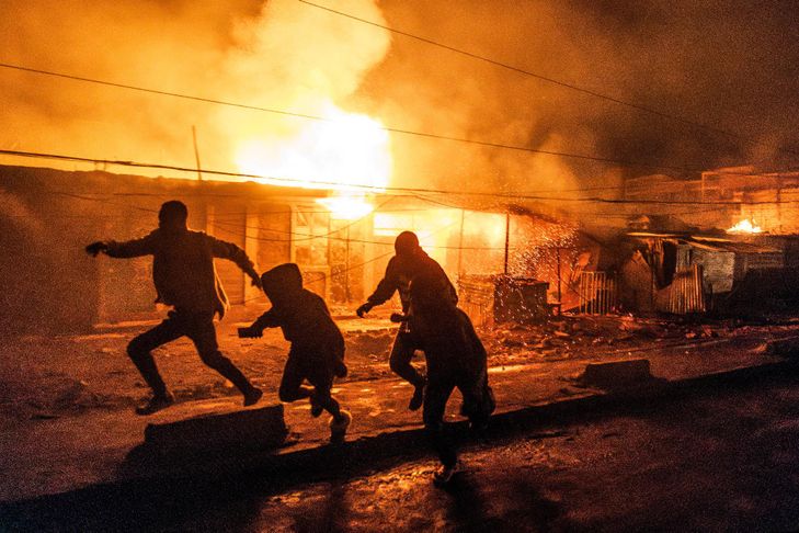Incendie au Kenya: le président fustige "la corruption" de plusieurs fonctionnaires