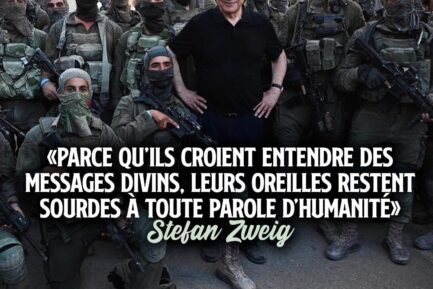 Netanyahou posant fièrement avec son armée qui commet un génocide à Gaza.