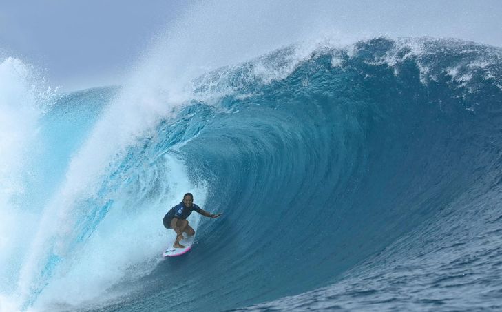 Surf: Teahupo'o, le "coin de paradis" qui accueille la vague olympique
