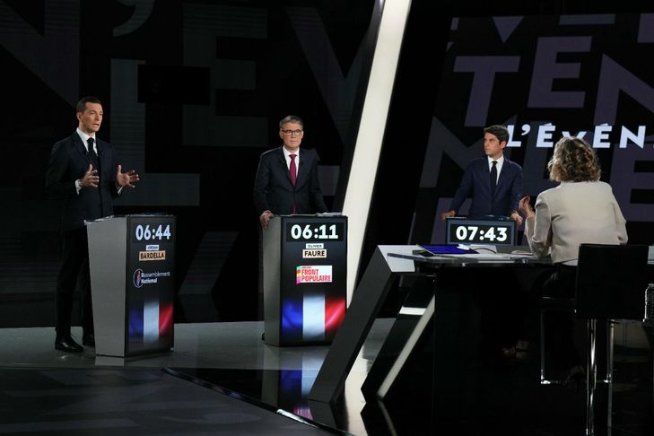 A trois jours du scrutin, Marine Le Pen fait monter la tension sur une possible cohabitation