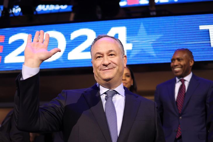 Emmenés par les Obama, les démocrates s'apprêtent à sacrer Harris