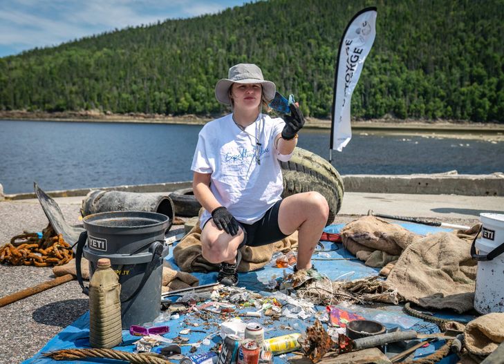 Traquer le plastique dans un des joyaux protégés de l'Est du Canada