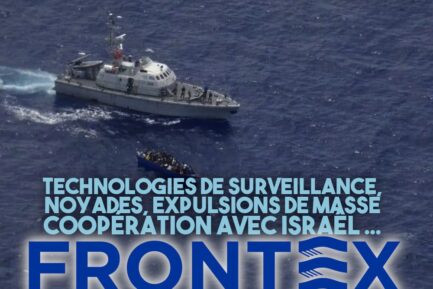Un bateau de garde-côtes aborde une embarcation contenant des personnes migrantes au nom de Frontex.