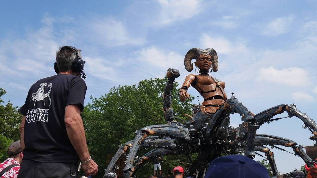 Lilith, la gardienne des ténèbres, par la compagnie La Machine, objet d’une polémique à Toulouse