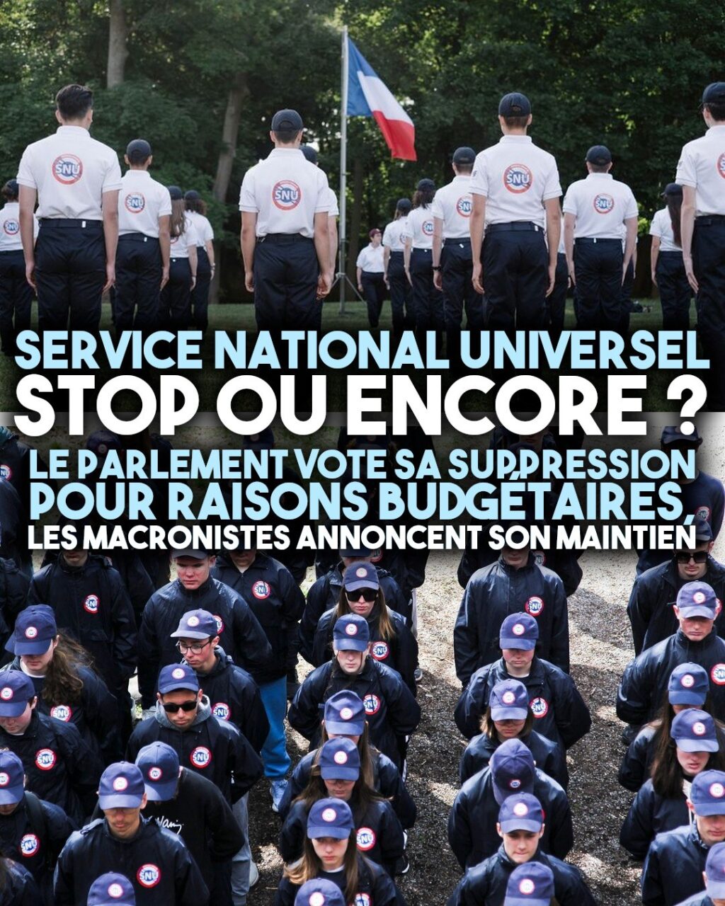 Des jeunes en uniformes du SNU, bien alignés au garde à vous devant le drapeau français.