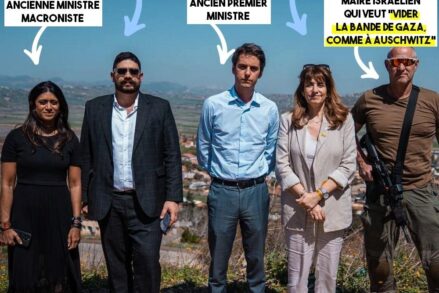 Prisca Thévenot, Guillaume Kasbarian, Gabriel Attal et Caroline Yadan posent aux côtés de David Azoulay, maire israélien muni d