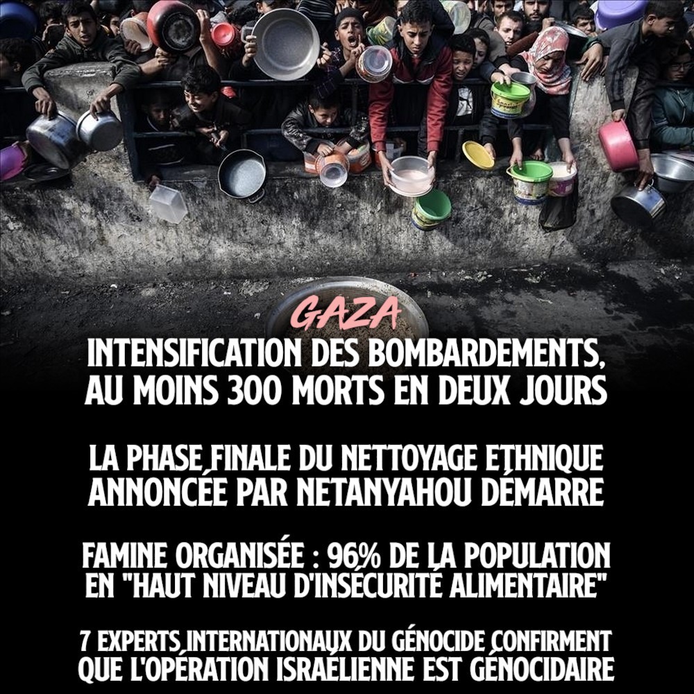 Des gazaouis tendent des gamelles, espérant lutter contre la faim et la soif qui règnent à Gaza.
