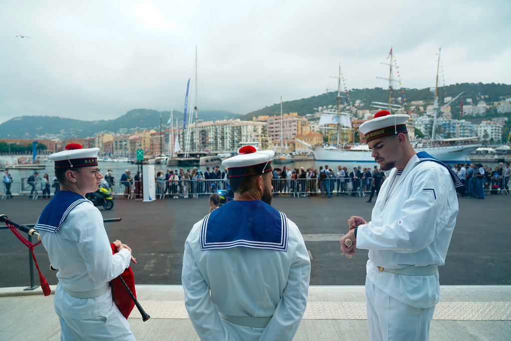 Port Lympia, le port de plaisance historique de Nice, transformé en zone diplomatique sécurisée connue sous le nom de « Zone Bleue » pour l'UNOC3.