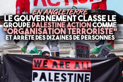 Des membres de Palestine Action brandissant des banderoles en Angleterre contre le classement de leur organisation comme terroriste.