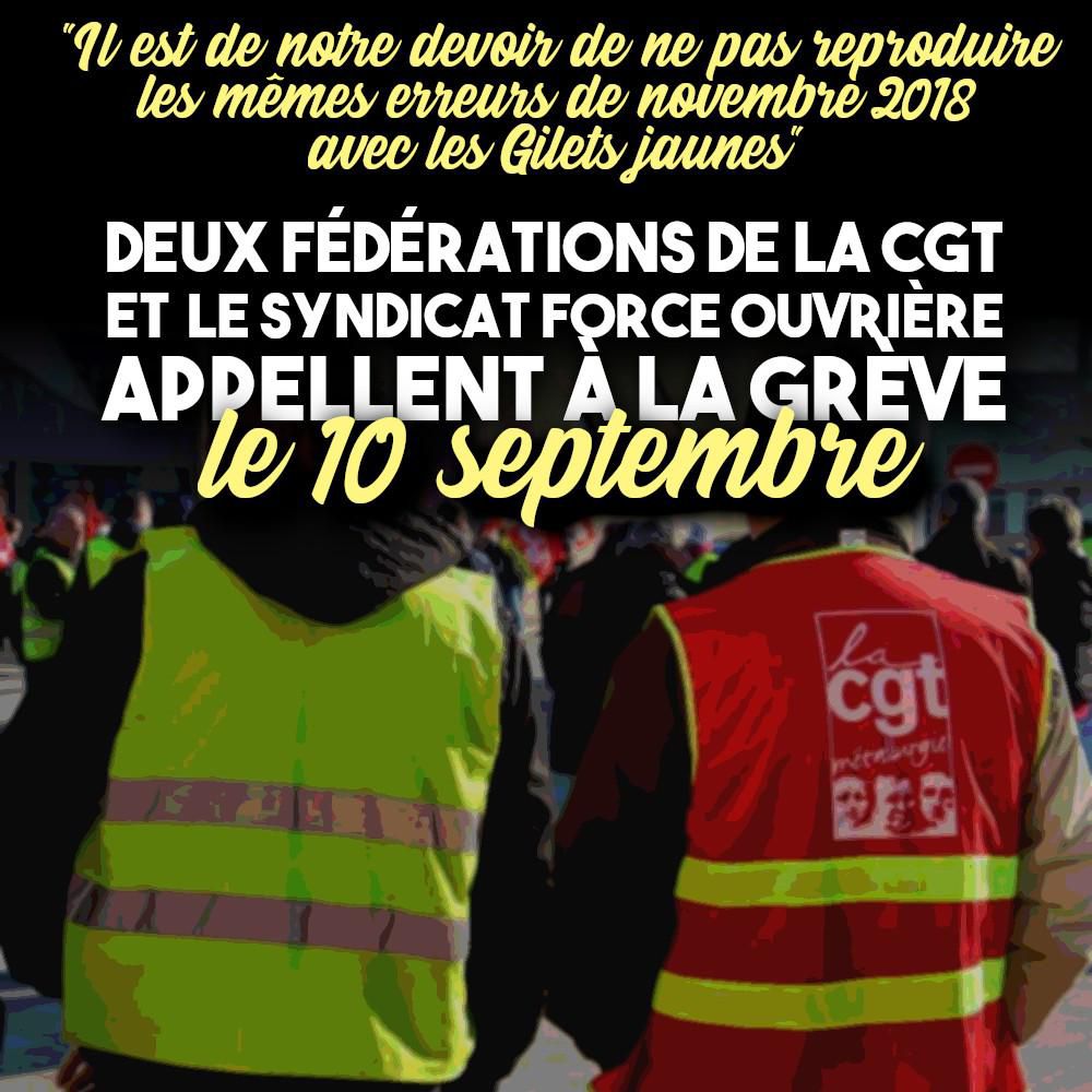 Un gilet jaune et un gilet rouge de la CGT se tiennent côte à côte lors d