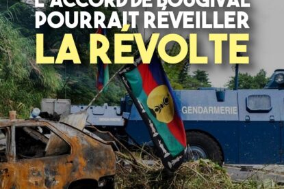 Un drapeau de la Kanaky flotte au-dessus d