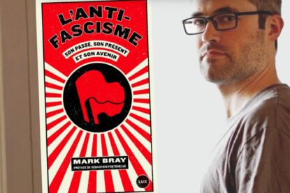 Le professeur d’histoire et spécialiste de l’antifascisme Mark Bray contraint de fuir les États-Unis après des menaces de mort, et la couverture de son livre "L