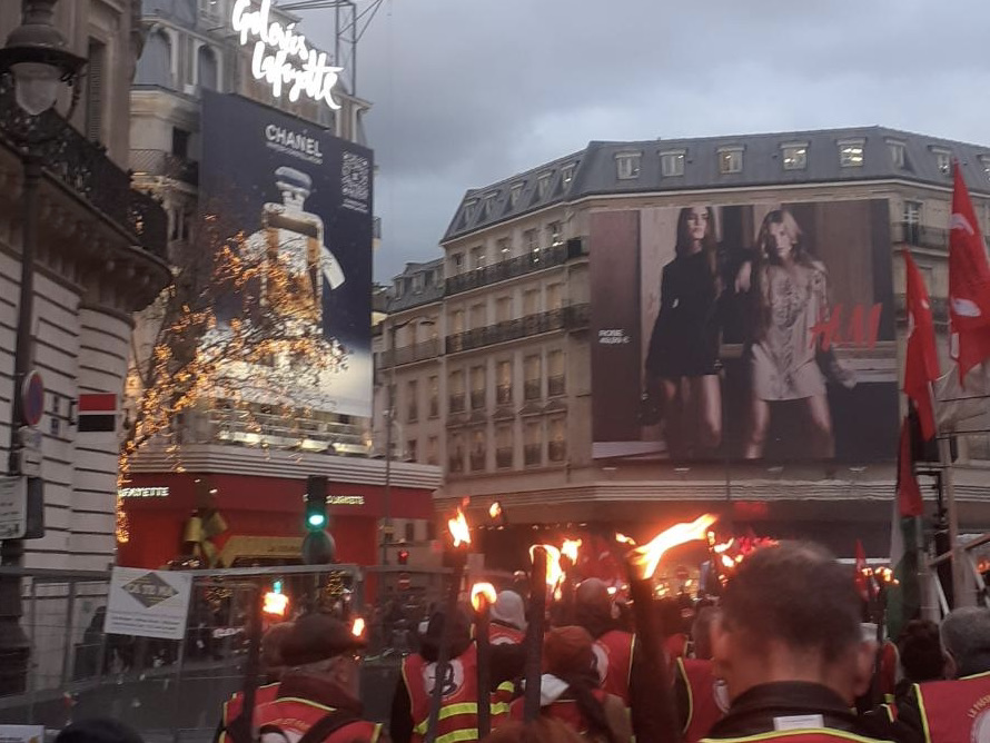 Marche au Flambeau, CGT, 3 décembre 2025