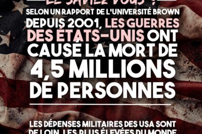 Un drapeau étasunien tâché de sang : un empire qui ne connaît que la guerre et fait des millions de victimes.