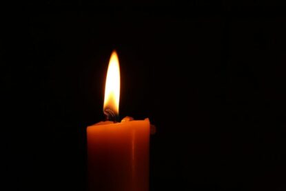 bougie avec flamme