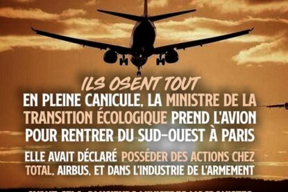 Un avion à l’atterrissage, le mode de transport le plus émetteur de CO2 qui est privilégié par la ministre de la transition écologique.