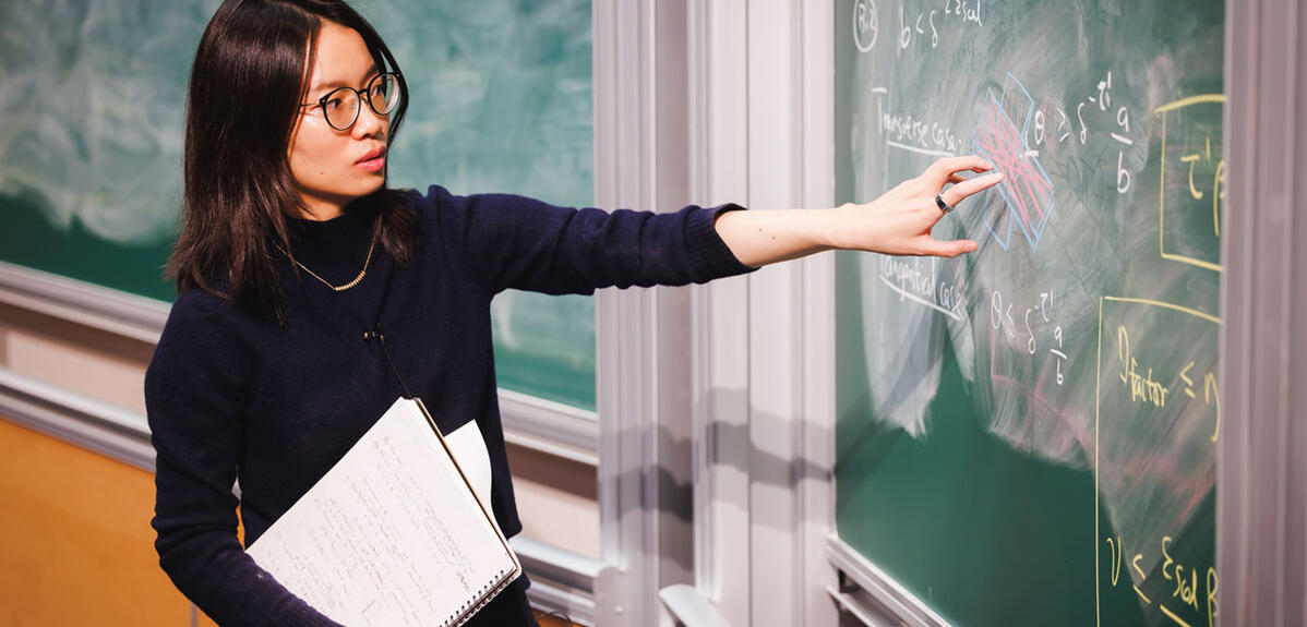Hong Wang © Christophe Peus / IHES